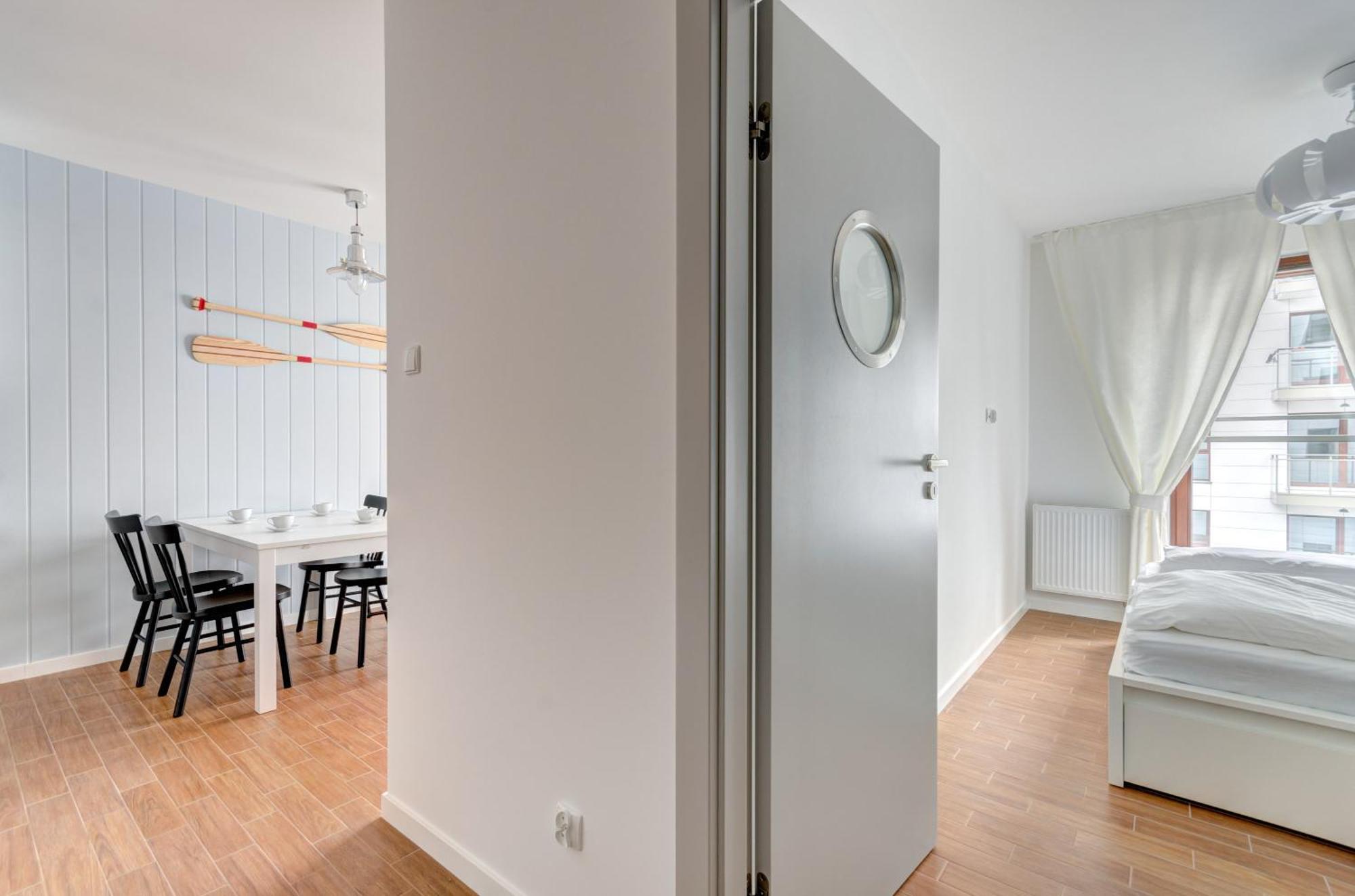 Dom & House - Apartments Nowa Motlawa グダニスク エクステリア 写真