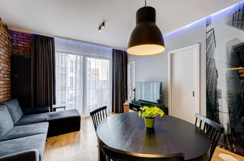 Dom & House - Apartments Nowa Motlawa グダニスク エクステリア 写真